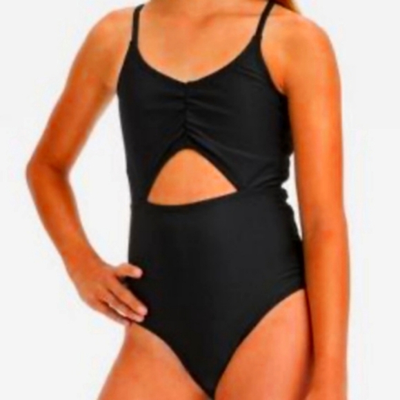 NEW Art Class's Adjustable Strap Peek-a-boo One-Piece Swimsuit - Picture 1 of 3